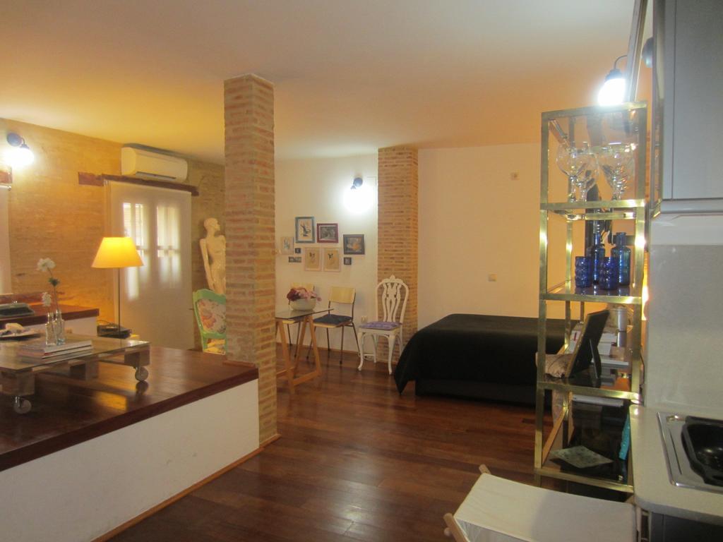 Living Valencia Studio Serranos Apartman Szoba fotó